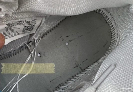 White Grey Neutral DC1788-029 Air Jordan Japan Metallic DC1788-029 Silver 1 0325